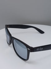 Load image into Gallery viewer, F-1 Black Woods Smoke