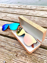 Load image into Gallery viewer, "Mono Gold"